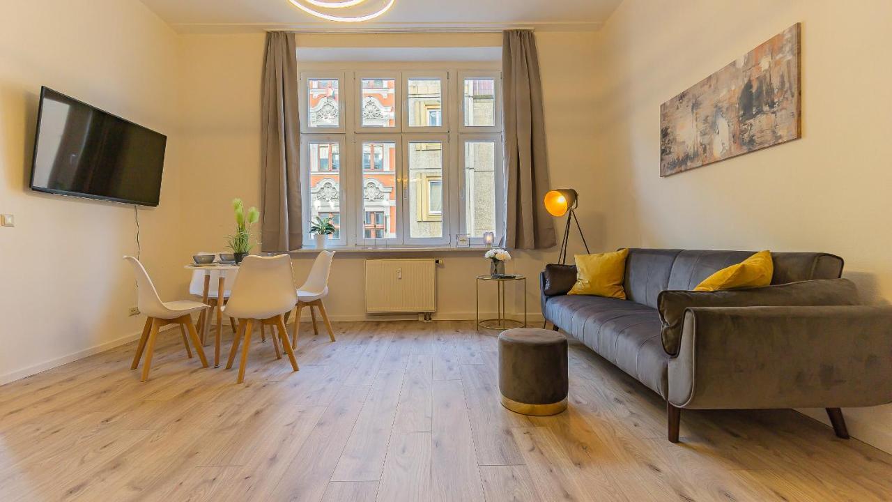 Cityapartment - 53 M², 2 Zimmer, Zentral, Netflix, Kueche, Waschmaschine كوتبوس المظهر الخارجي الصورة