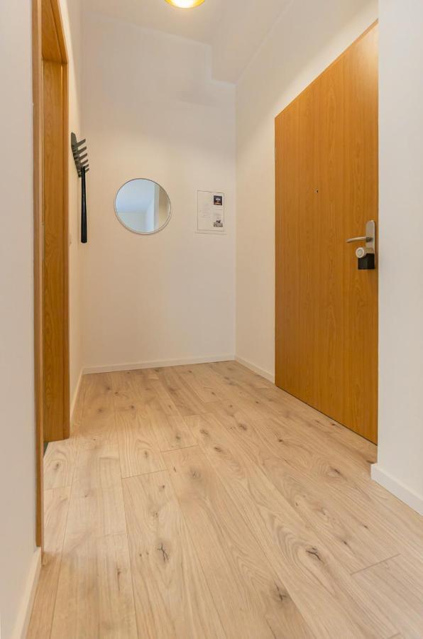 Cityapartment - 53 M², 2 Zimmer, Zentral, Netflix, Kueche, Waschmaschine كوتبوس المظهر الخارجي الصورة