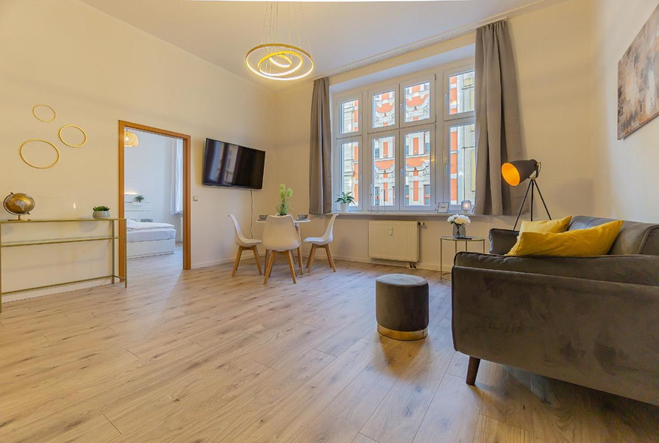 Cityapartment - 53 M², 2 Zimmer, Zentral, Netflix, Kueche, Waschmaschine كوتبوس المظهر الخارجي الصورة